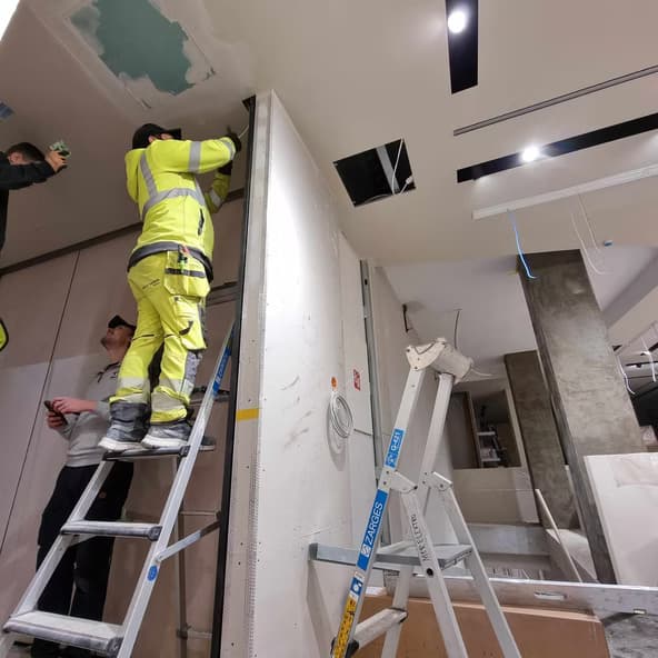 e2cb33_fbfb69d0c1ff42d9acb7011608058ddb~mv2